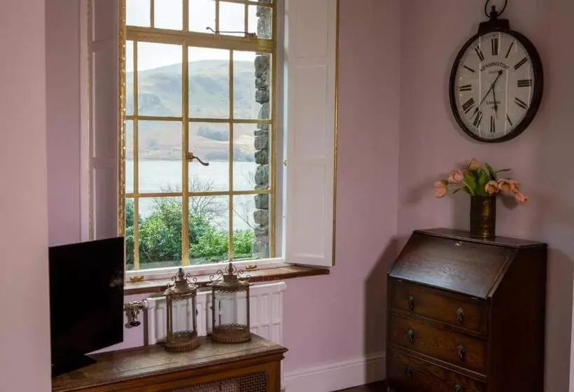 湖の見えるジュニアスイート, Haweswater Hotel