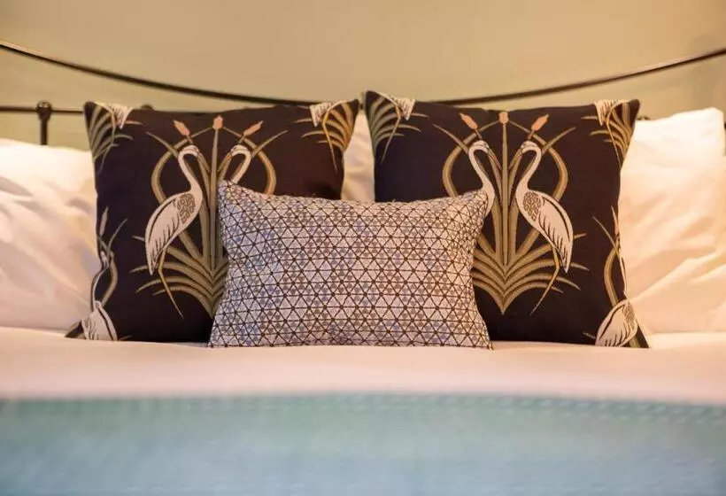 庭の見えるジュニアスイート, Haweswater Hotel