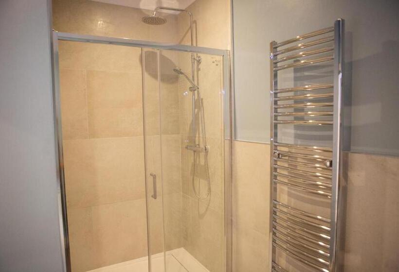 סוויטת ג'וניור נוף לגינה, Haweswater Hotel