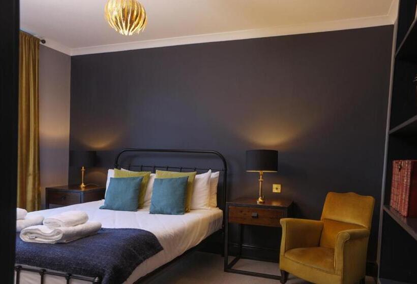 סוויטה עם מרפסת, Haweswater Hotel