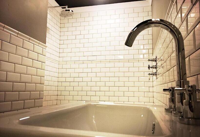 סוויטה עם מרפסת, Haweswater Hotel