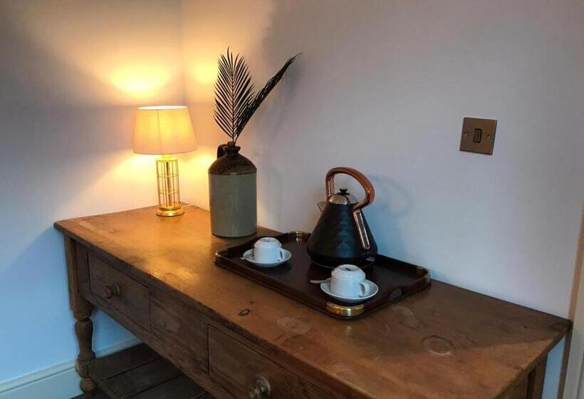 סוויטת ג'וניור נוף לגינה, Haweswater Hotel