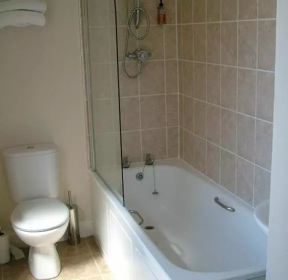 スタンダードルーム, Aberdour Hotel, Stables Rooms & Beer Garden