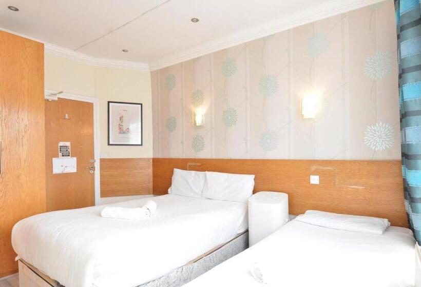 基本三人间, Anchor Guest House