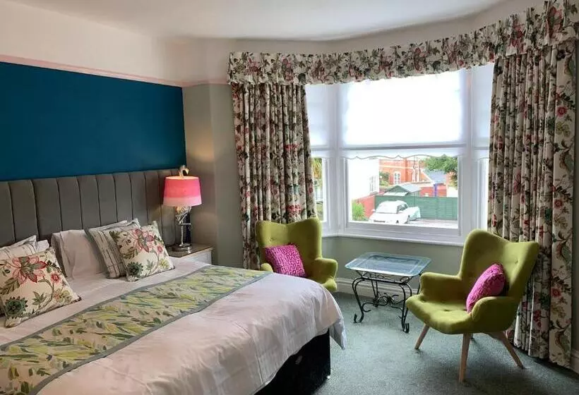 デラックスルーム, Glendower House