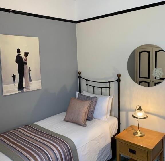 חדר סטנדרט יחיד, Glendower House