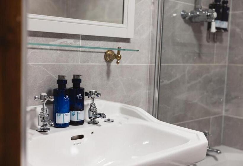 Номер Стандарт, Greshornish House