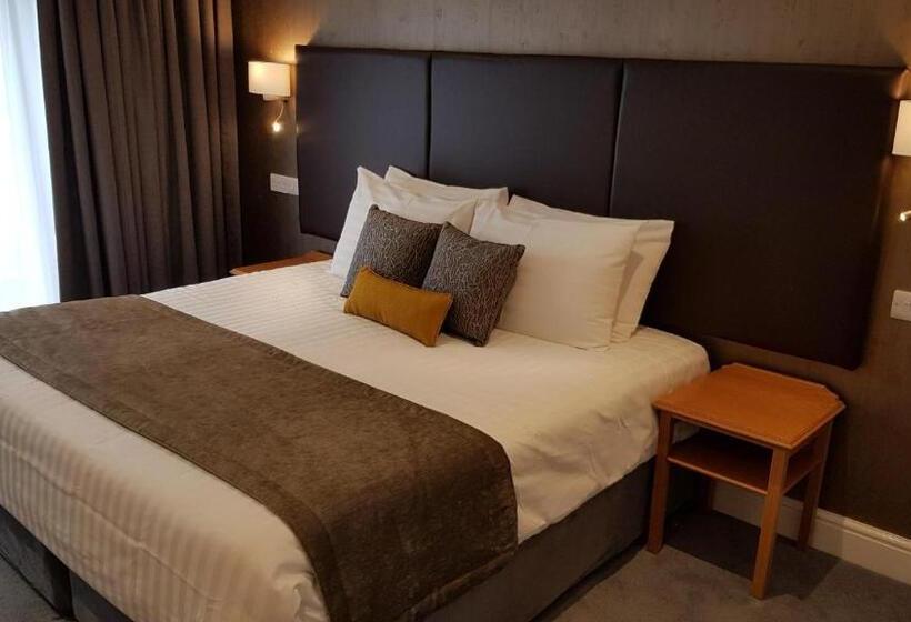 חדר אקזקיוטיב, Heywood Spa