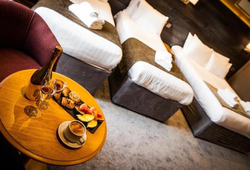 חדר משפחתי קלאסי, Heywood Spa