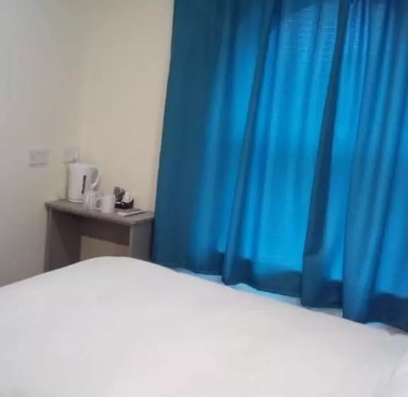 デラックスルーム, Paddington House