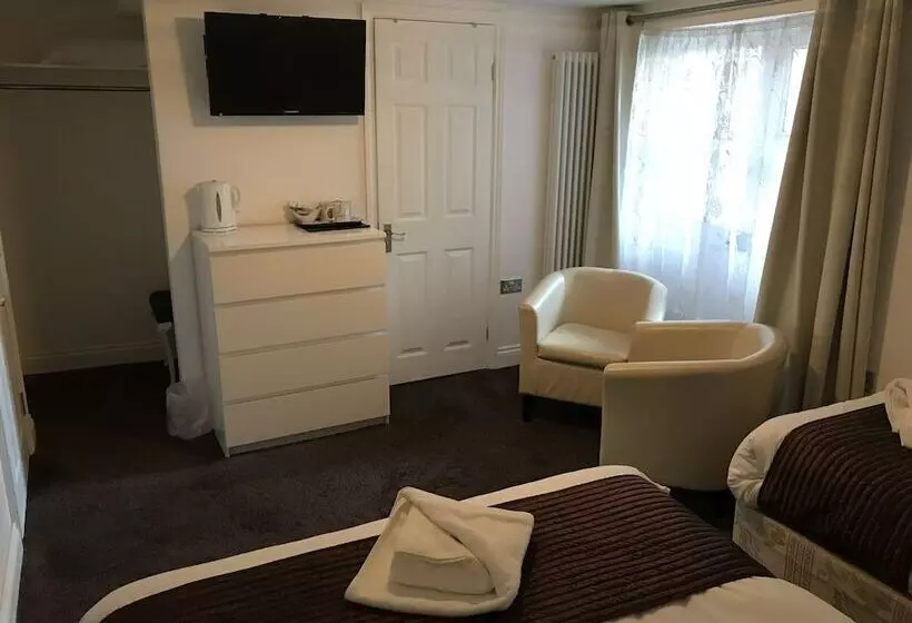 スタンダード４人部屋, St George Hotel Great Yarmouth
