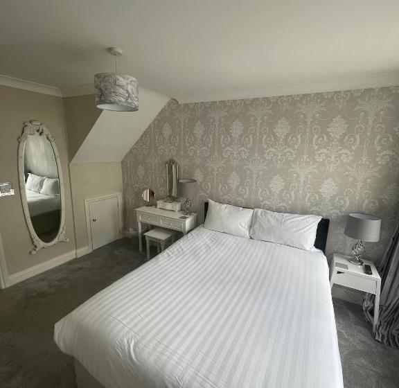 Дом 1 Спальня, The Chocolate Box