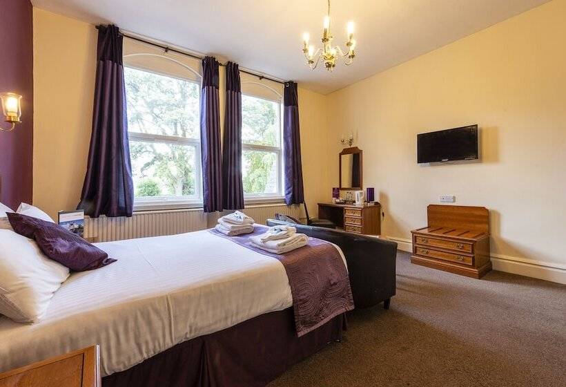 行政房间, The Dene