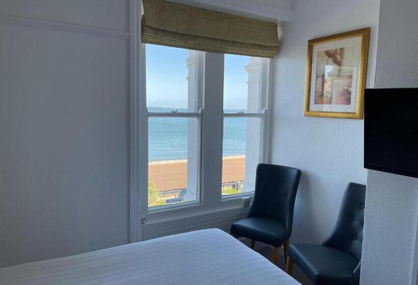 Номер Стандарт Вид на Море, The Shelbourne   Exclusivley For Adults