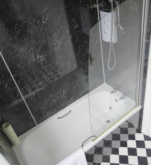 Номер Стандарт, West End Guest House
