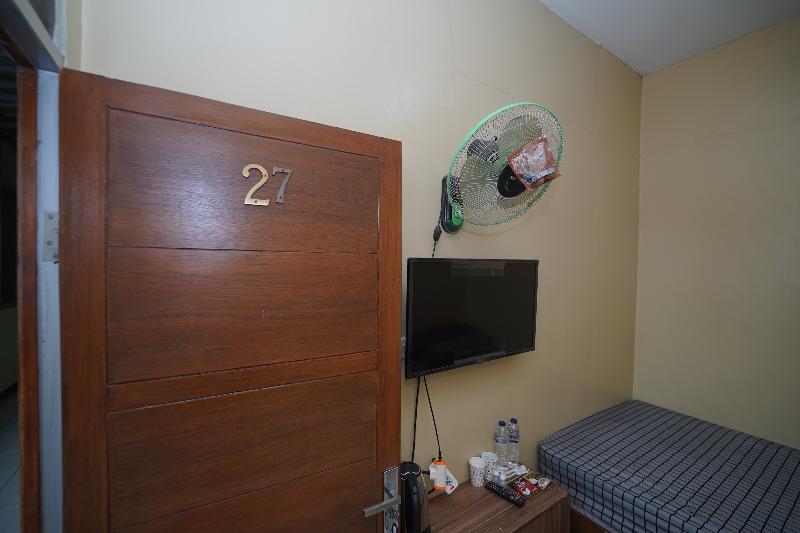 标准间, West End Guest House