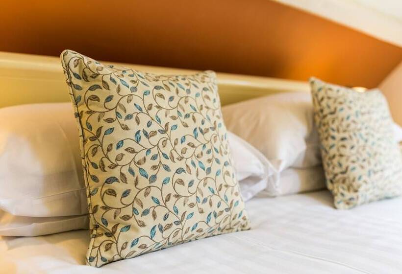 标准间, Orestone Manor