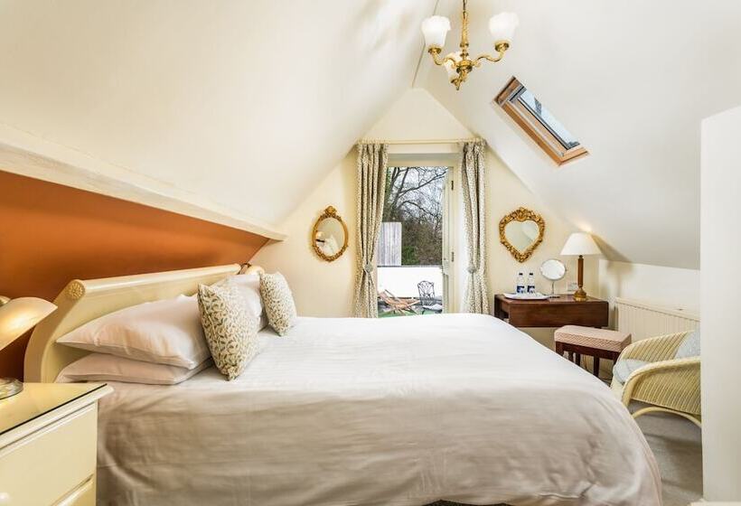 Номер Стандарт, Orestone Manor