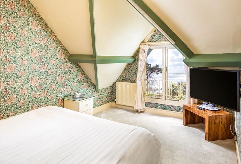 高级大房间, Orestone Manor