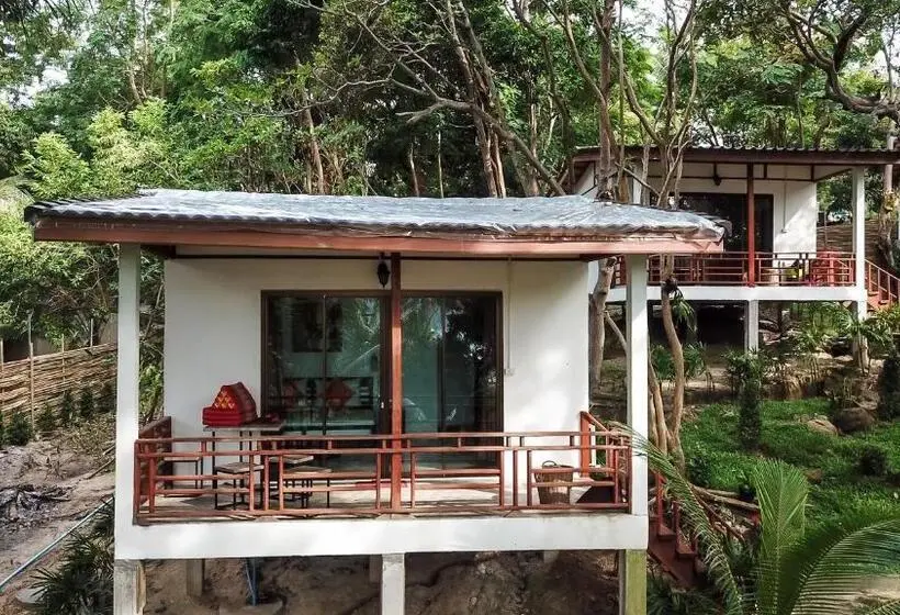 家族用バンガロー, Chareena Garden