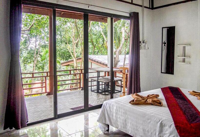 家庭洋房, Chareena Garden