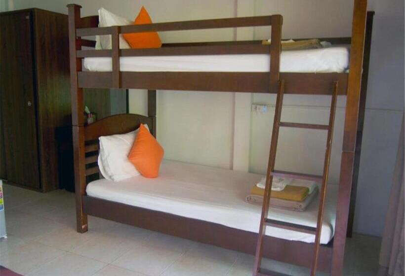 家庭洋房, Chareena Garden