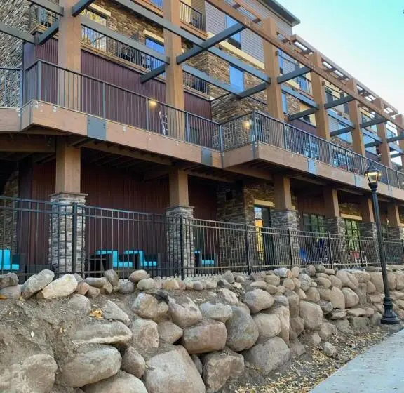 バルコニー付き１ベッドルームアパートメント, Holiday Inn Express Durango Downtown  Animas River