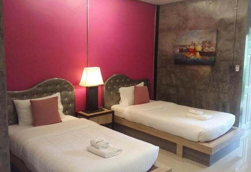 اتاق سوپریور چهار تخته, Green House Neoresotel