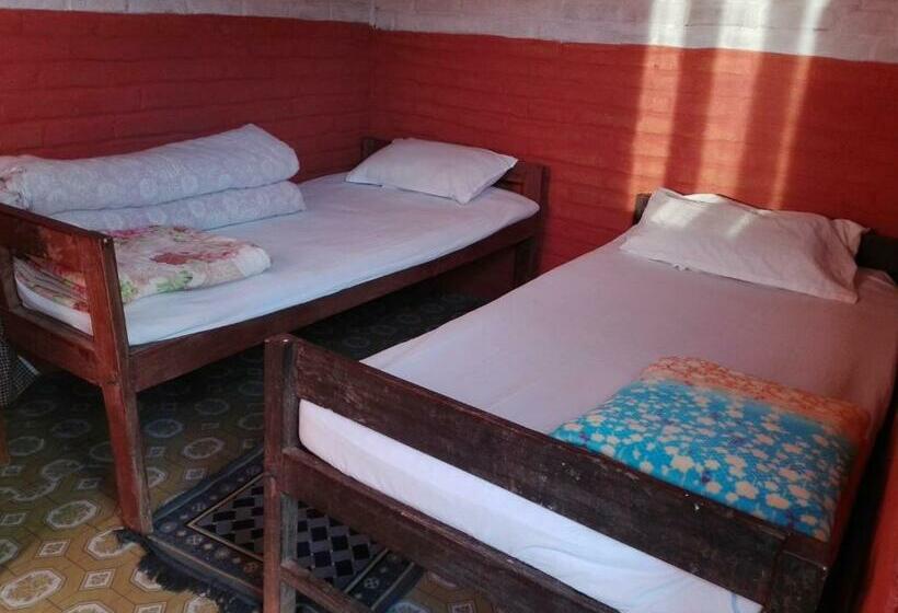 اتاق اکونومی یک تخته, Kayastha Restaurant & Lodge