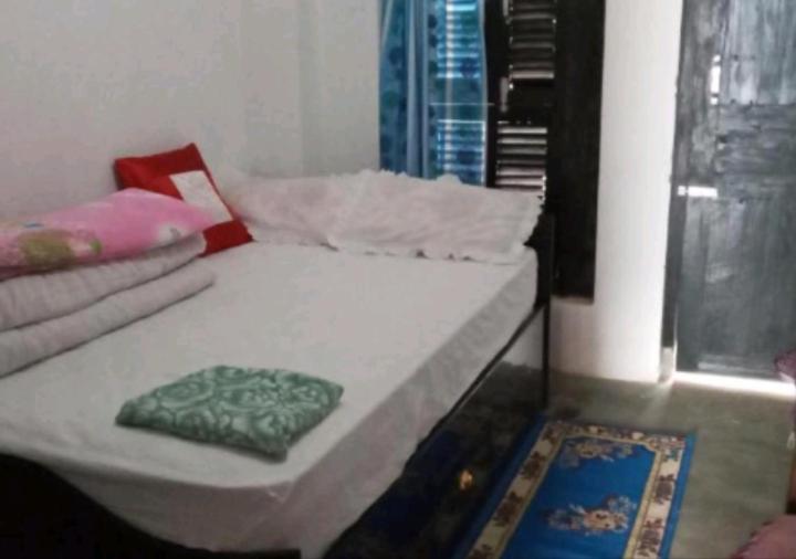 اتاق استاندارد, Kayastha Restaurant & Lodge