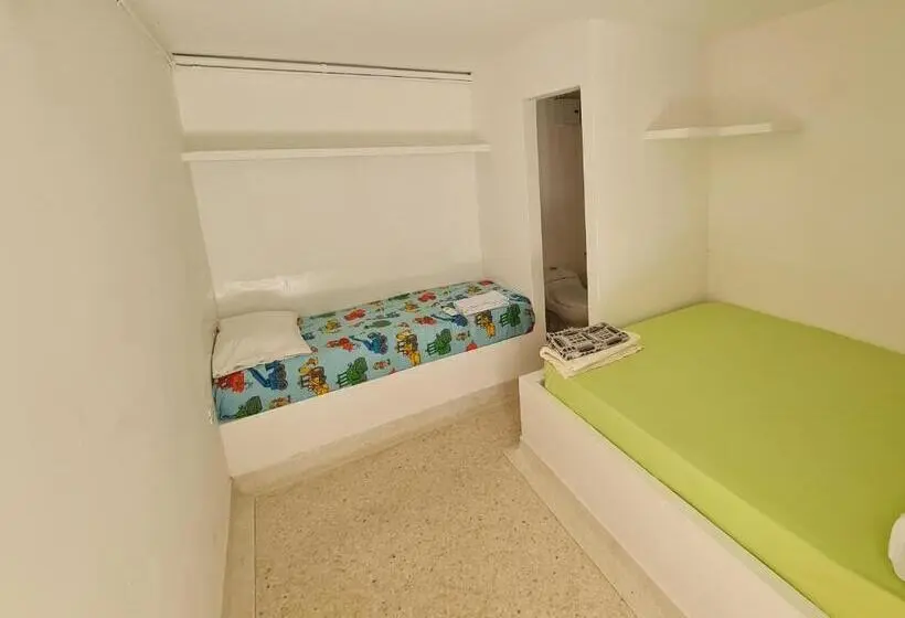 スーペリアールーム, El Faro Hostel