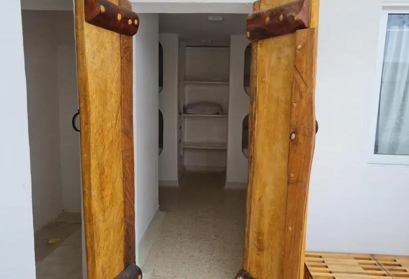 スーペリアファミリールーム, El Faro Hostel