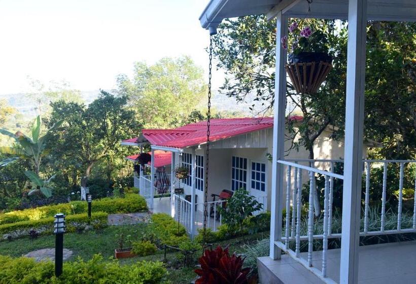 Дом 2 Спальни, Hostal Fisterra