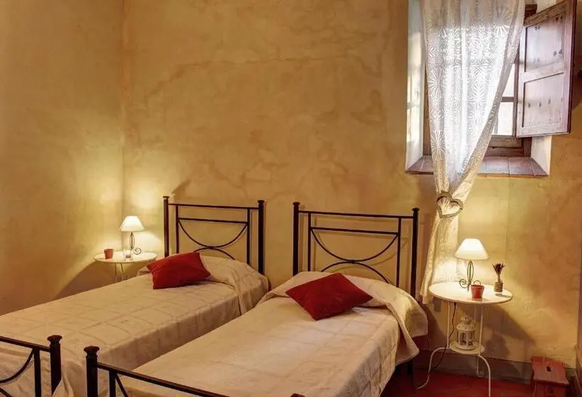 Huoneisto 1 Makuuhuone Pohjakerros, Agriturismo Casavecchia