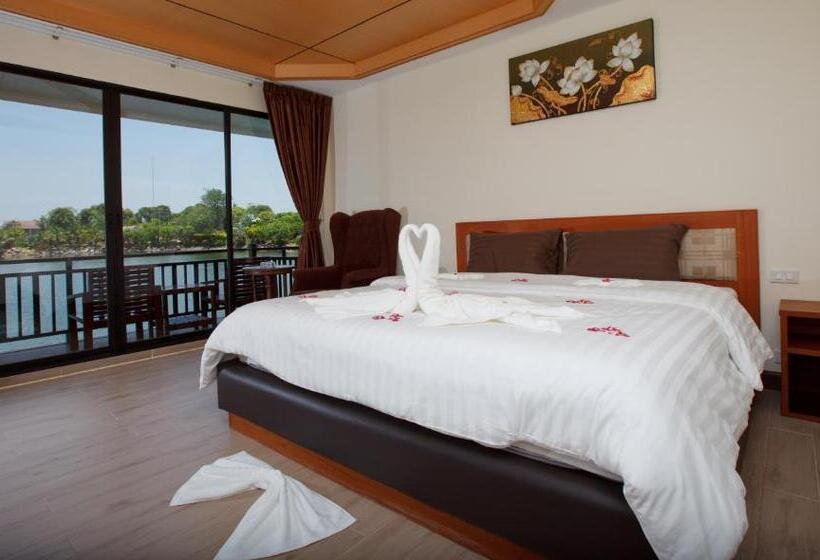 스탠다드 룸 호수 전망, Chawalun Resort