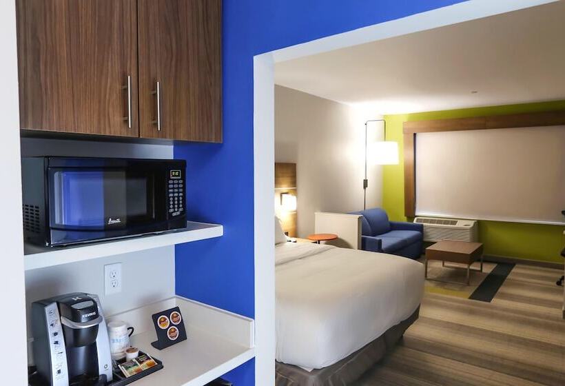 スイート, Holiday Inn Express & Suites   Houston Iah   Beltway 8, An Ihg