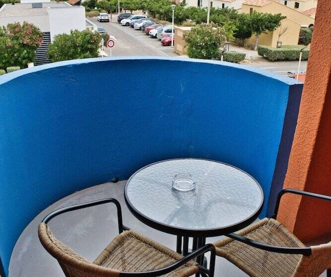 Номер Стандарт Трехместный, Hôtel Des 2 Golfs