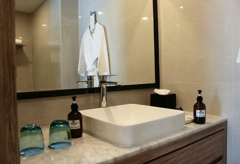Superior-huone, Wyndham La Vita Rawai Phuket