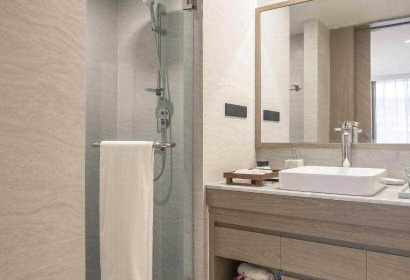 اتاق سوپریور, Wyndham La Vita Rawai Phuket
