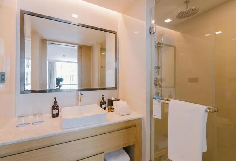 Deluxe-huone, Wyndham La Vita Rawai Phuket
