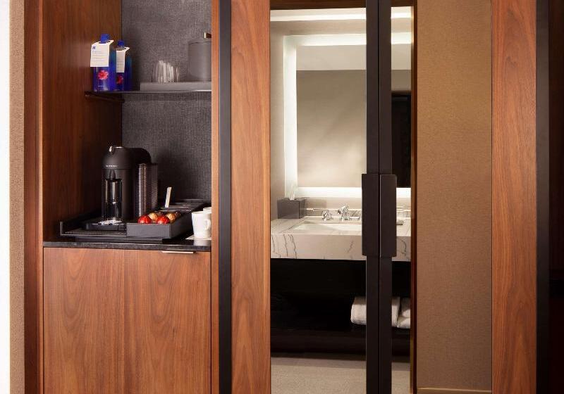 اتاق استاندارد با تخت بزرگ برای معلولان, Grand Hyatt Nashville