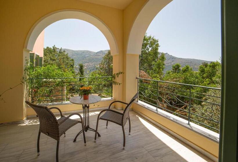 غرفة قياسية مطلة على الجبل, Armonia Resort