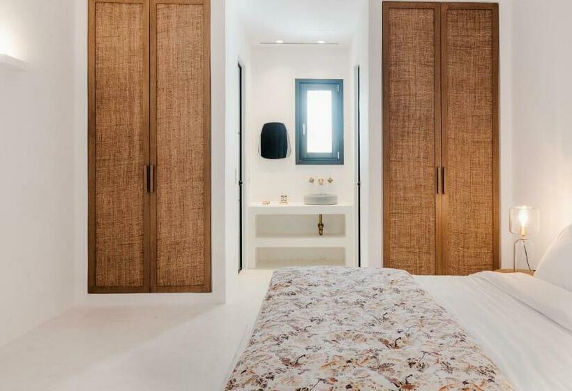 套房, Koukoumi Vegan Boutique