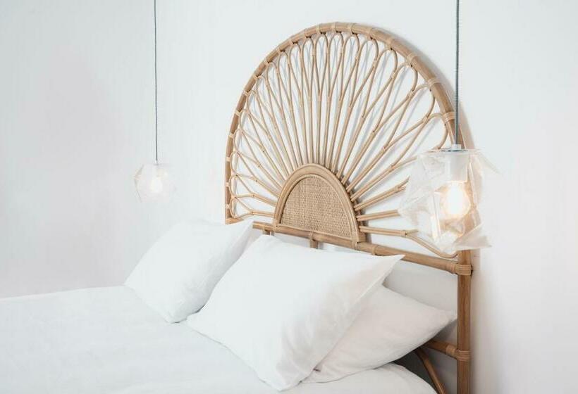 行政套房, Koukoumi Vegan Boutique