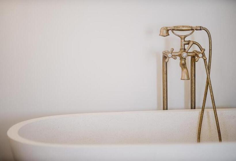 豪华套房, Koukoumi Vegan Boutique