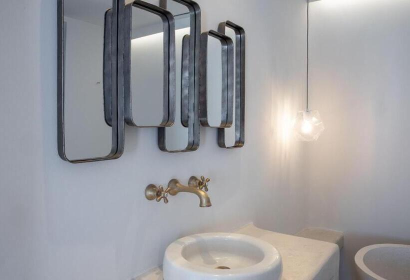 豪华套房, Koukoumi Vegan Boutique