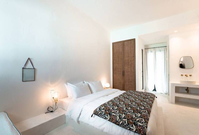 高级套房, Koukoumi Vegan Boutique