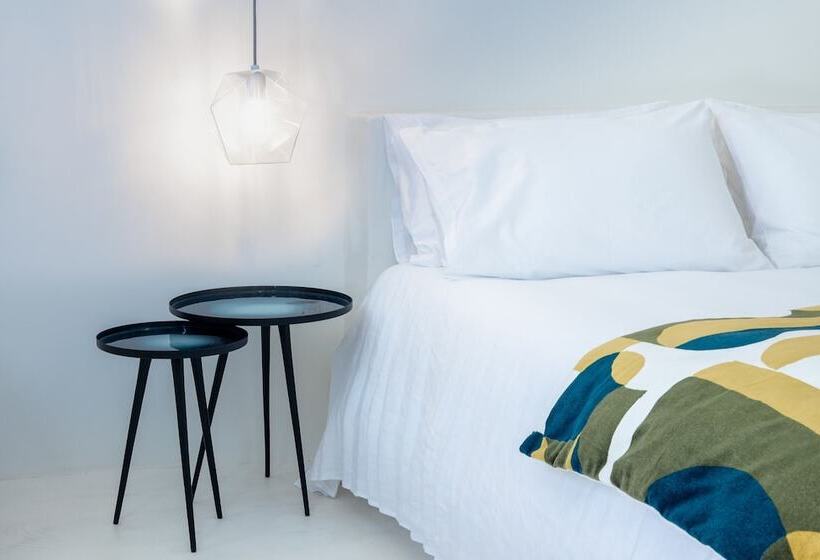 行政套房, Koukoumi Vegan Boutique