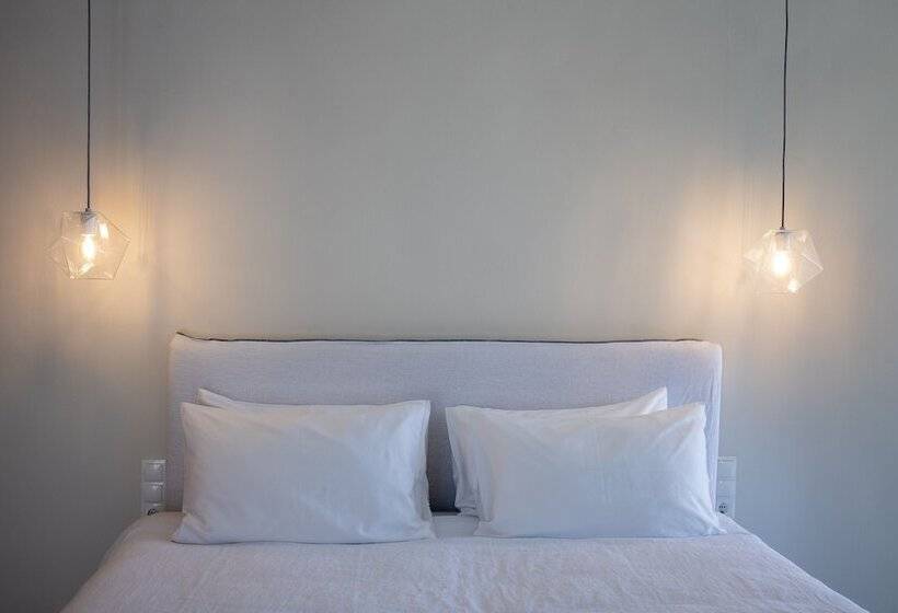 豪华套房, Koukoumi Vegan Boutique