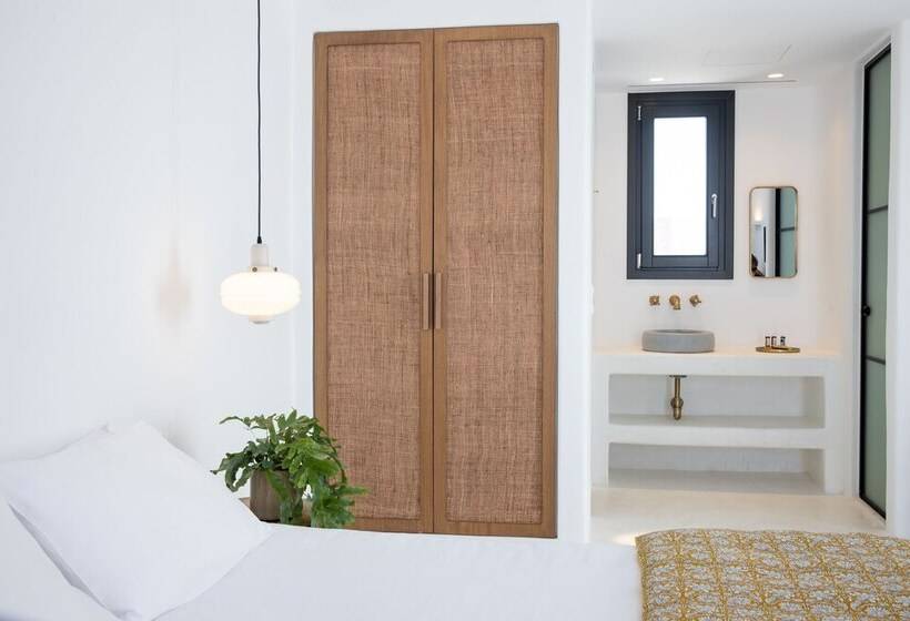 行政套房, Koukoumi Vegan Boutique